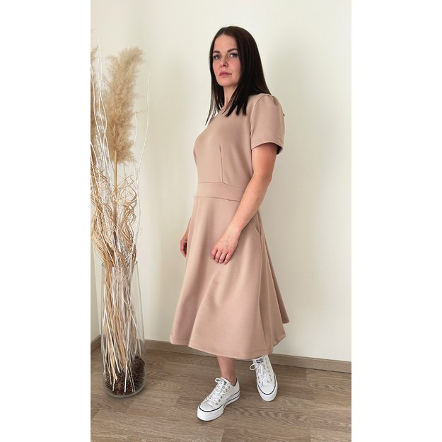 Klasikinė rusva suknelė