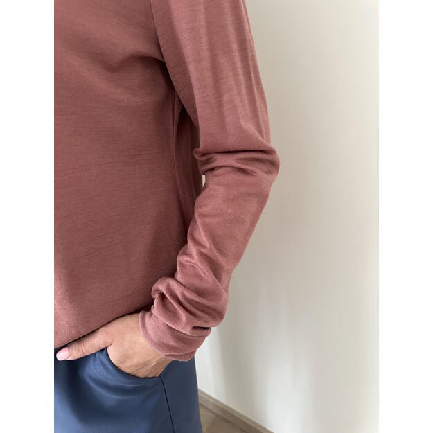 Rausvos spalvos merino vilnos palaidinė 2