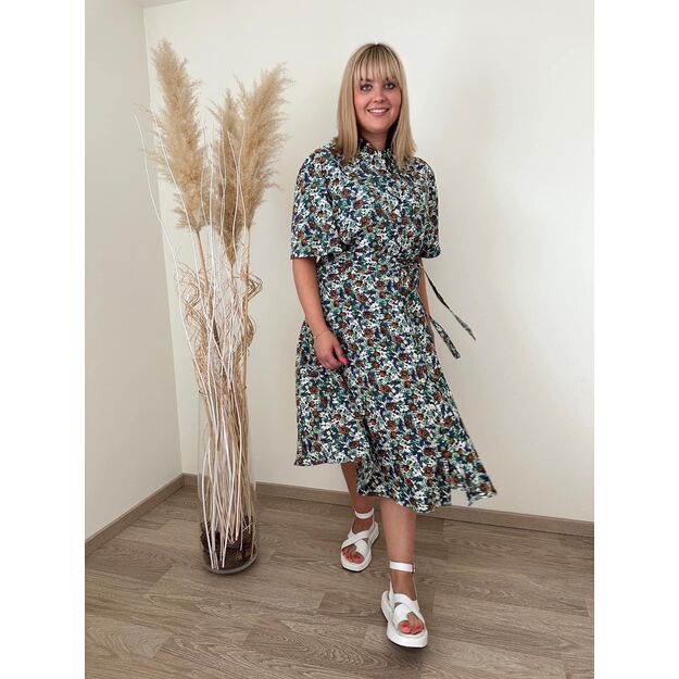 Gėlėta vasarinė suknelė